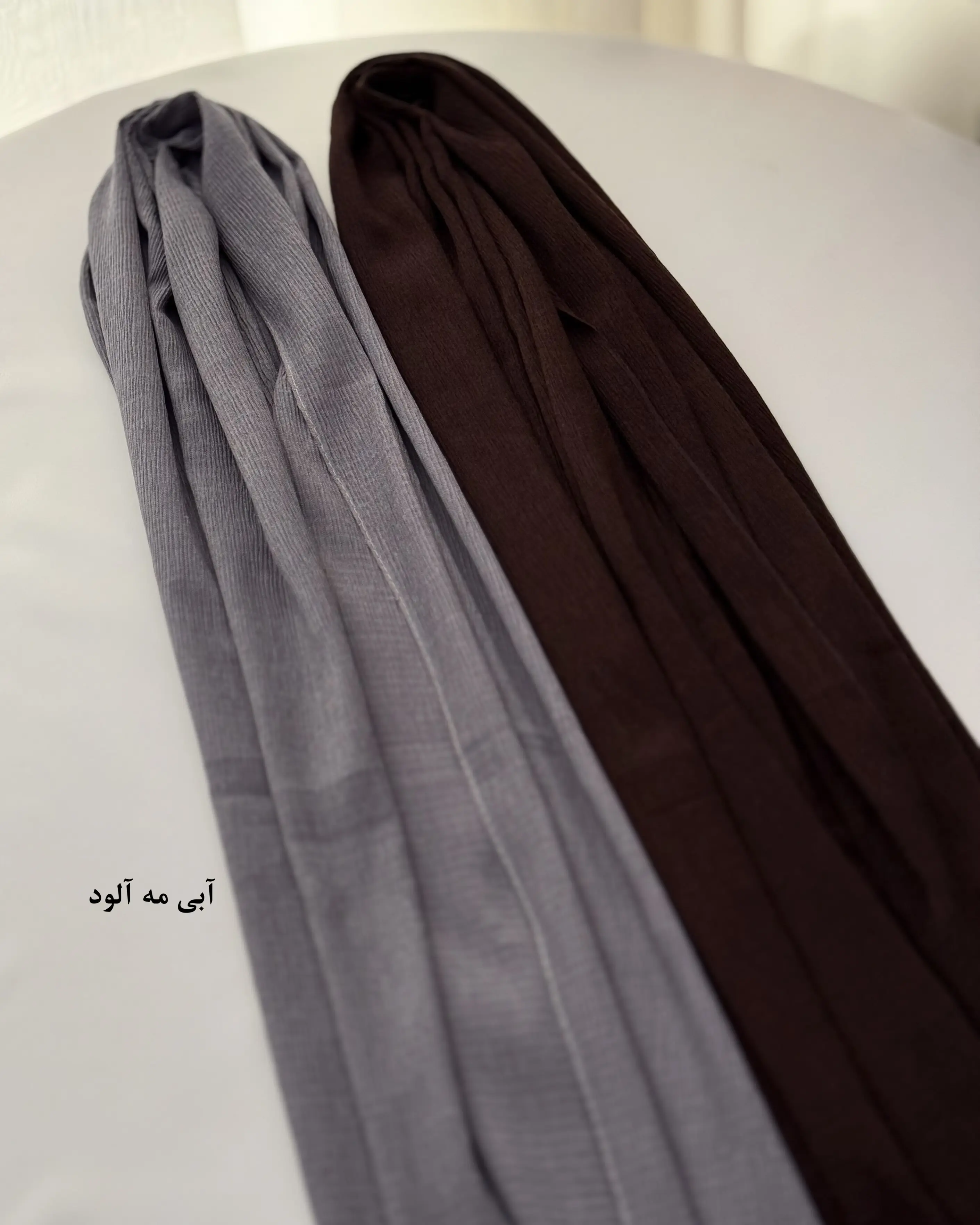 شال زنانه پلیسه نخی دور دوخت